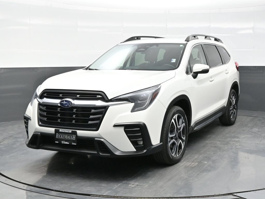 Used 2023 Subaru Ascent Limited AWD/4WD image 2