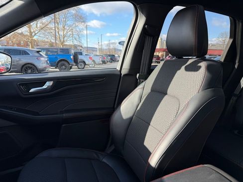 Used 2023 Ford Escape ST-Line w/ Tech Pack #1 image 24