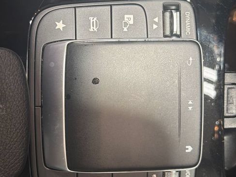 Used 2022 Mercedes-Benz GLB 250 4MATIC image 65