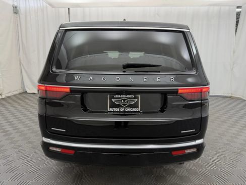Used 2022 Jeep Wagoneer Series II AWD/4WD image 6