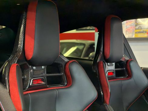 Used 2023 BMW M4 CSL RWD image 33