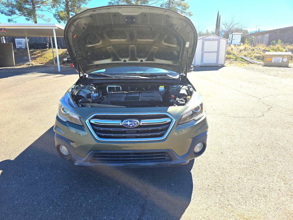 Used 2019 Subaru Outback 3.6R Touring w/ Popular Package #3A AWD/4WD image 11