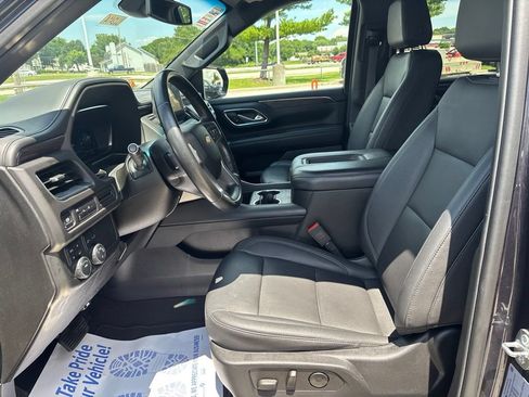 Used 2024 Chevrolet Suburban LT AWD/4WD image 56