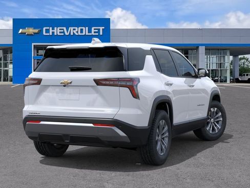 New 2026 Chevrolet Equinox LT FWD image 4