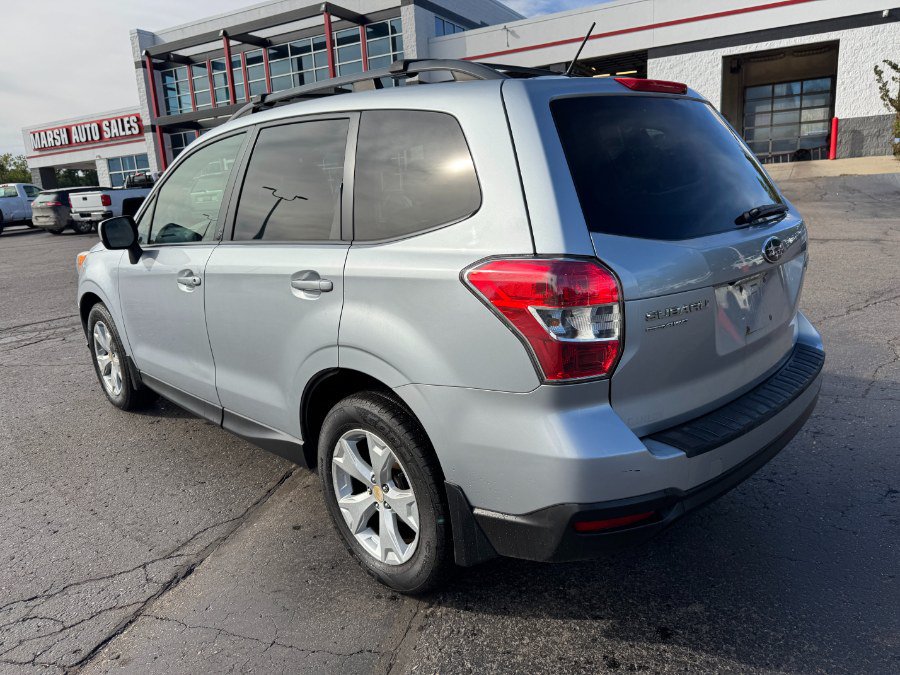 Used 2015 Subaru Forester 2.5i Premium AWD/4WD image 3