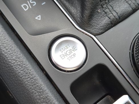 Used 2019 Volkswagen Atlas SE AWD/4WD image 19