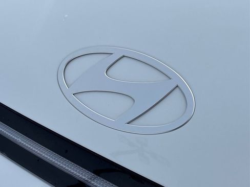 Used 2025 Hyundai Sonata Limited image 15