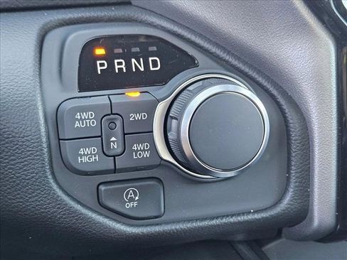 New 2026 RAM 1500 Big Horn AWD/4WD image 13