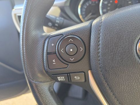 Used 2016 Toyota Corolla L image 23