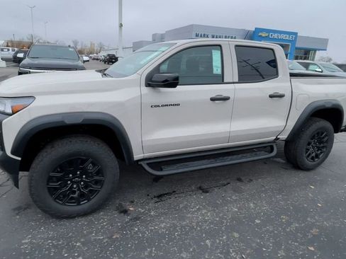 New 2026 Chevrolet Colorado Trail Boss AWD/4WD image 6