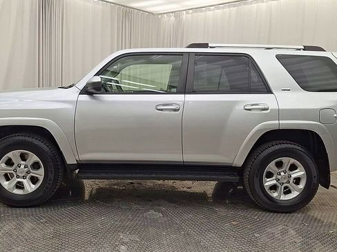 Used 2019 Toyota 4Runner SR5 image 8