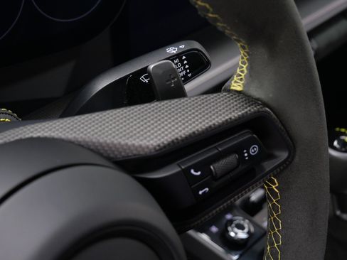 Used 2022 Porsche 911 GT3 image 25