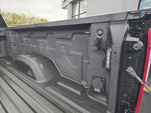 Used 2024 Chevrolet Silverado 2500 LT image 31