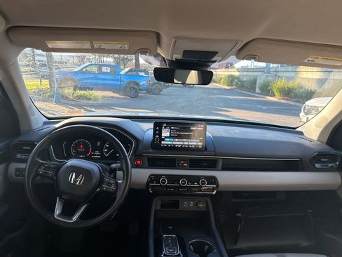 Used 2023 Honda Pilot EX-L image 26