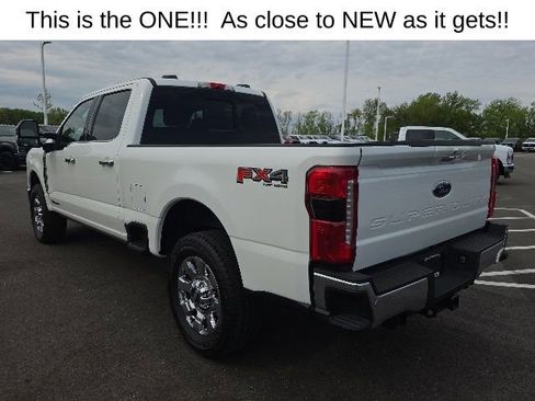 Used 2024 Ford F250 Lariat w/ Lariat Ultimate Package AWD/4WD image 12