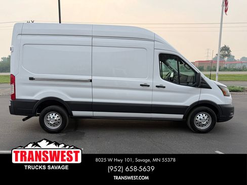 Used 2023 Ford Transit 250 148 High Roof AWD w/ Load Area Protection Package image 6