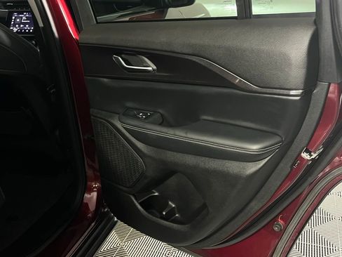 Used 2023 Jeep Grand Cherokee Laredo w/ Luxury Tech Group I AWD/4WD image 27