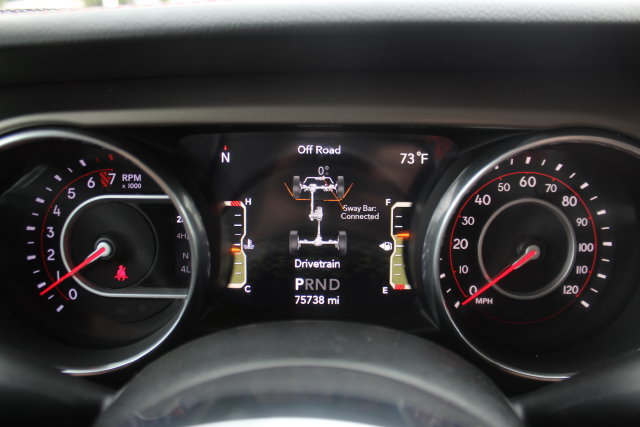 Used 2018 Jeep Wrangler Unlimited Rubicon AWD/4WD image 17