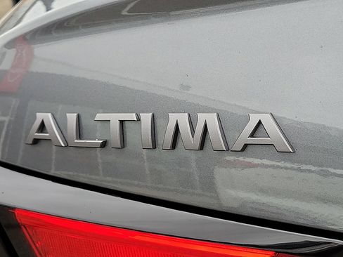 New 2025 Nissan Altima 2.5 SL image 7
