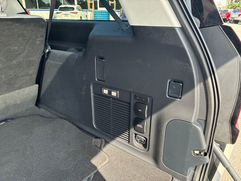 Used 2025 Ford Expedition Max Active RWD image 44