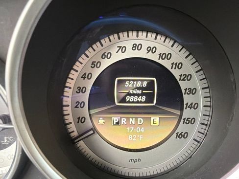 Used 2012 Mercedes-Benz C 300 4MATIC Sedan image 16