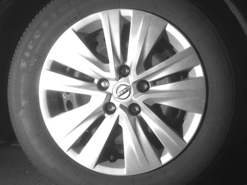 Used 2025 Nissan Sentra S FWD image 13