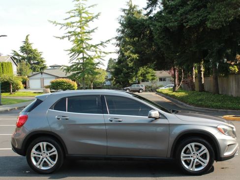 Used 2015 Mercedes-Benz GLA 250 image 8
