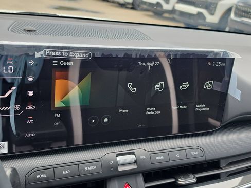 New 2026 Kia K4 EX FWD image 22