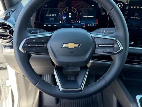 New 2026 Chevrolet Equinox LT AWD/4WD image 10