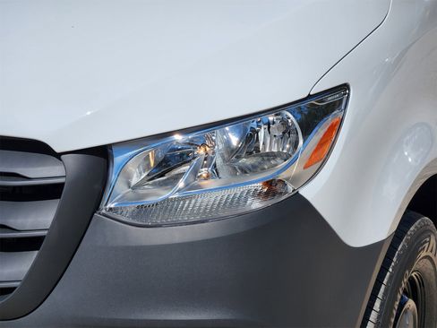 New 2025 Mercedes-Benz Sprinter 2500 image 8