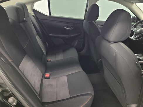 Used 2021 Nissan Sentra SR FWD image 19