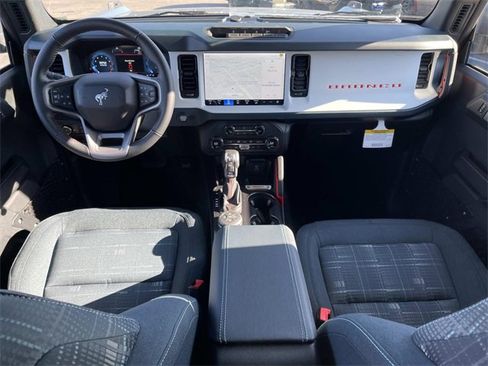 New 2025 Ford Bronco Heritage Edition image 14