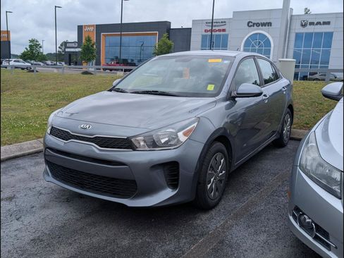 Used 2020 Kia Rio S FWD image 4