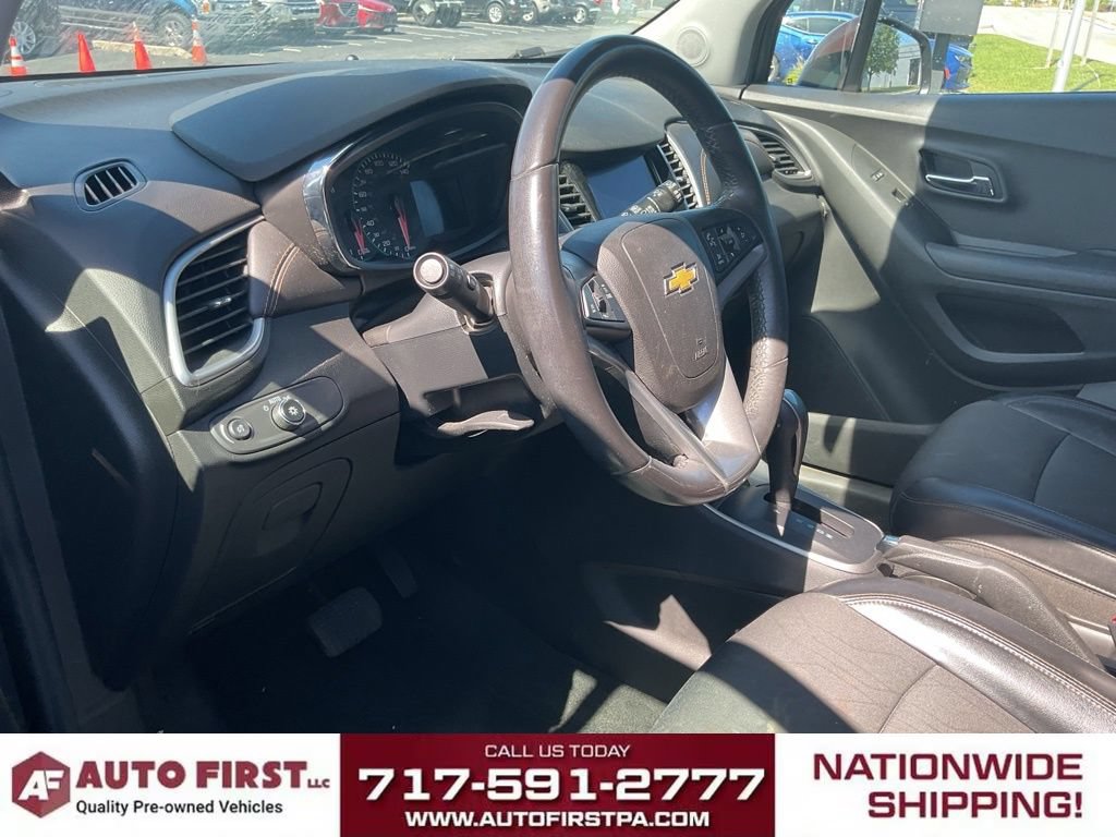 Used 2021 Chevrolet Trax LT w/ Driver Confidence Package AWD/4WD image 7
