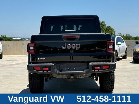 Used 2025 Jeep Gladiator Rubicon AWD/4WD image 10