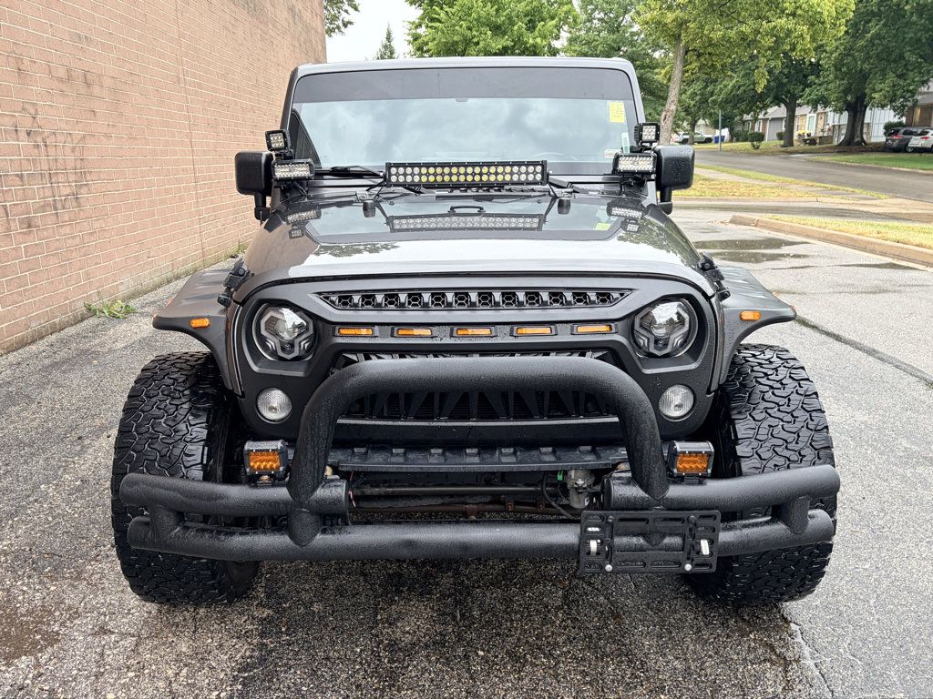 Used 2017 Jeep Wrangler Unlimited Sport w/ Connectivity Group AWD/4WD image 8