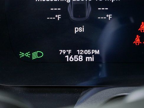 Certified 2025 Porsche 911 Carrera RWD image 11