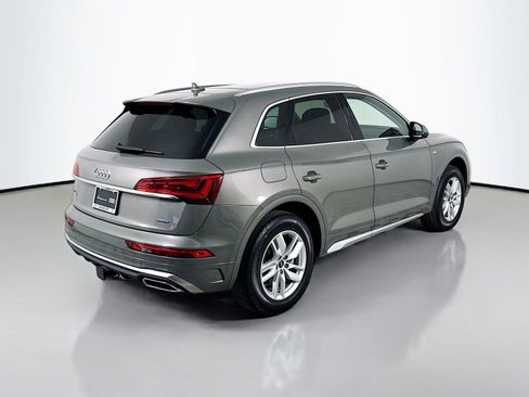 Certified 2023 Audi Q5 2.0T Premium w/ Convenience Package image 9