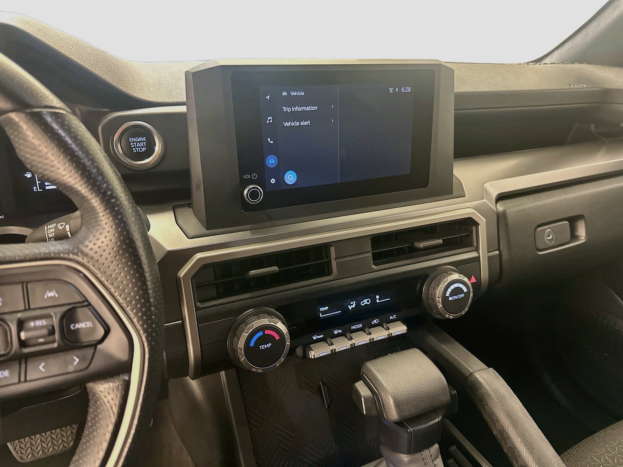 Used 2025 Toyota 4Runner SR5 AWD/4WD image 26