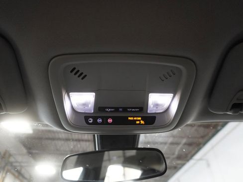 Used 2021 Chevrolet Malibu LT image 27