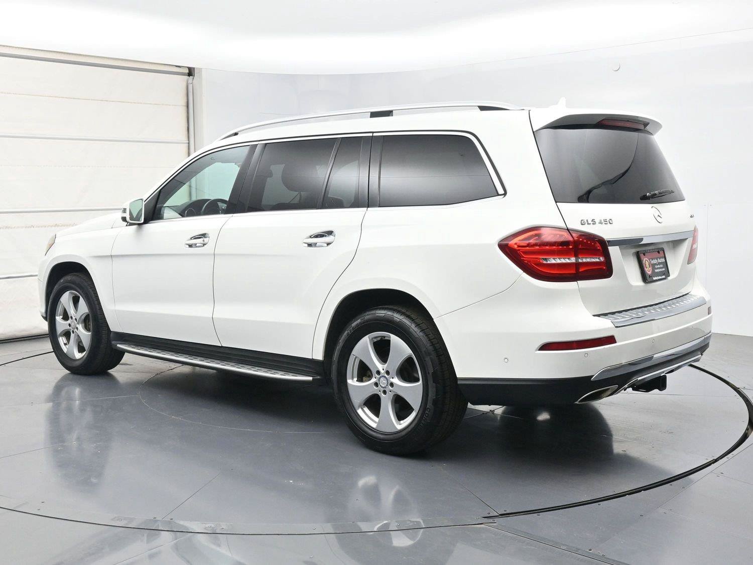 Used 2017 Mercedes-Benz GLS 450 4MATIC image 24