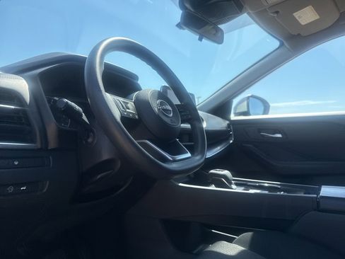 Certified 2024 Nissan Rogue SV image 37