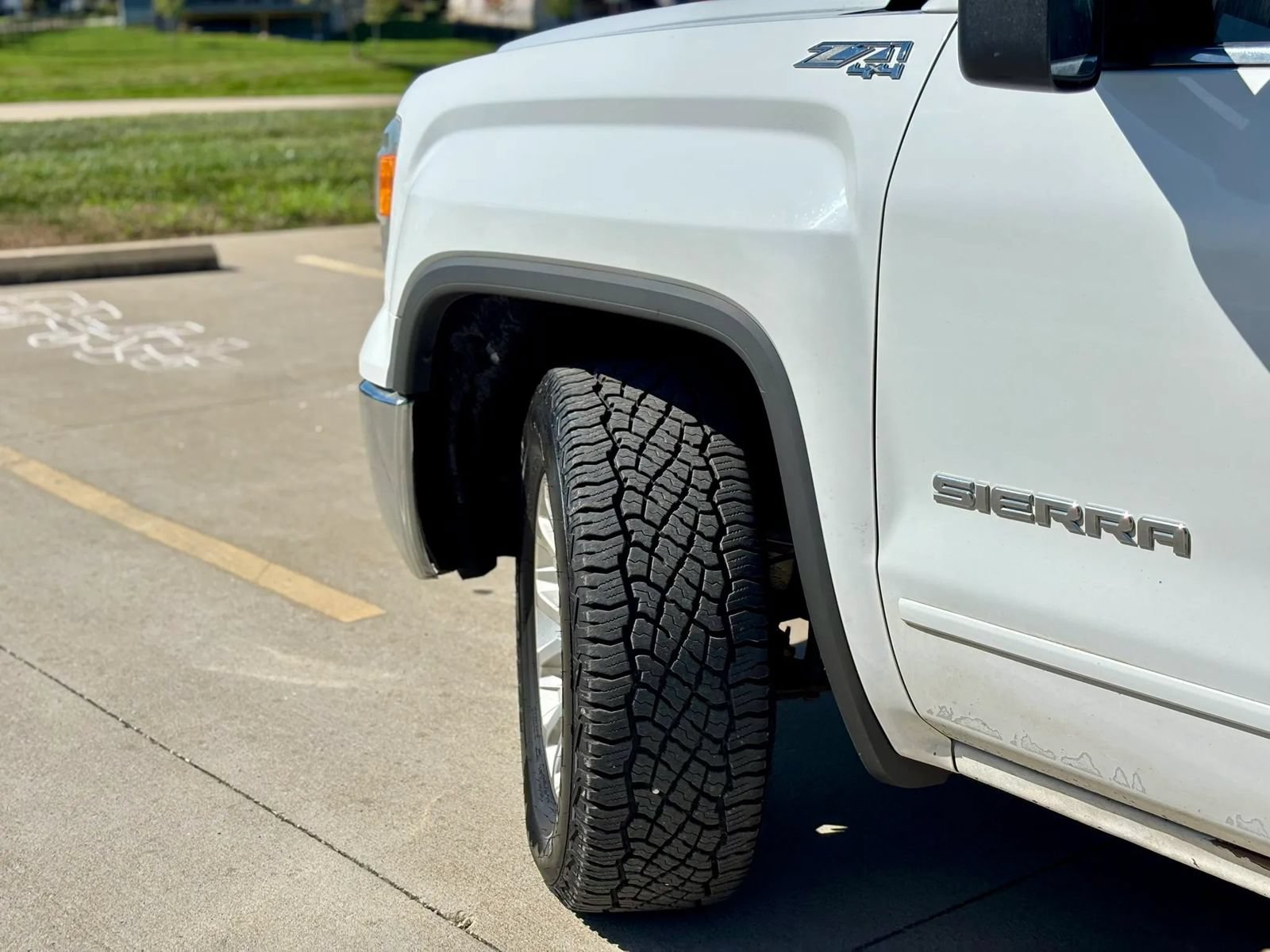 Used 2014 GMC Sierra 1500 SLE w/ SLE Fleet Preferred Package AWD/4WD image 10