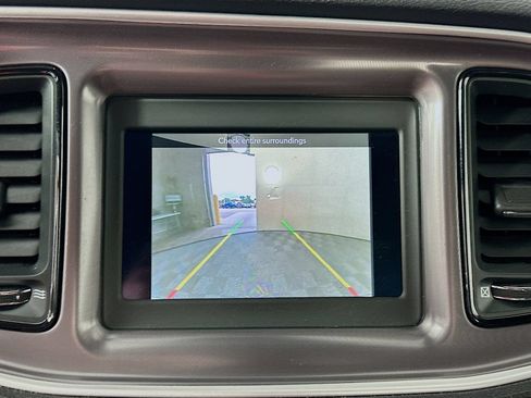 Used 2022 Dodge Challenger R/T RWD image 13