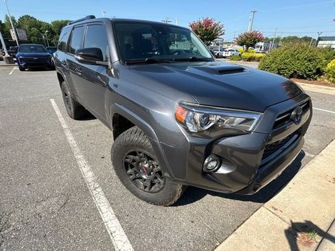 Used 2021 Toyota 4Runner Venture w/ Moonroof Package AWD/4WD image 1