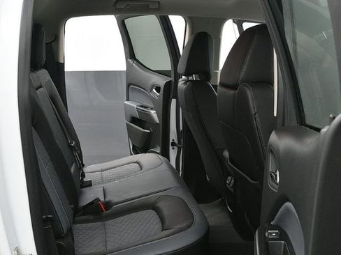 Used 2022 Chevrolet Colorado Z71 w/ Safety Package image 12