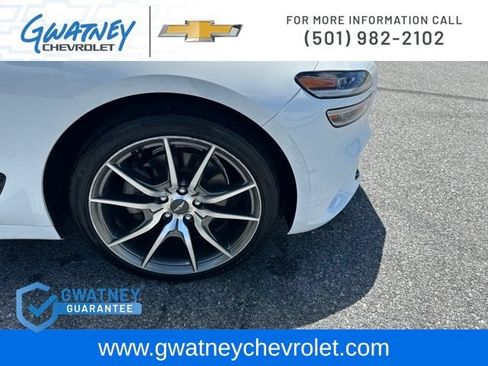 Used 2023 Genesis G70 2.0T AWD/4WD image 12
