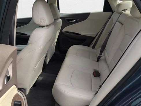 Used 2024 Chevrolet Malibu LT image 16