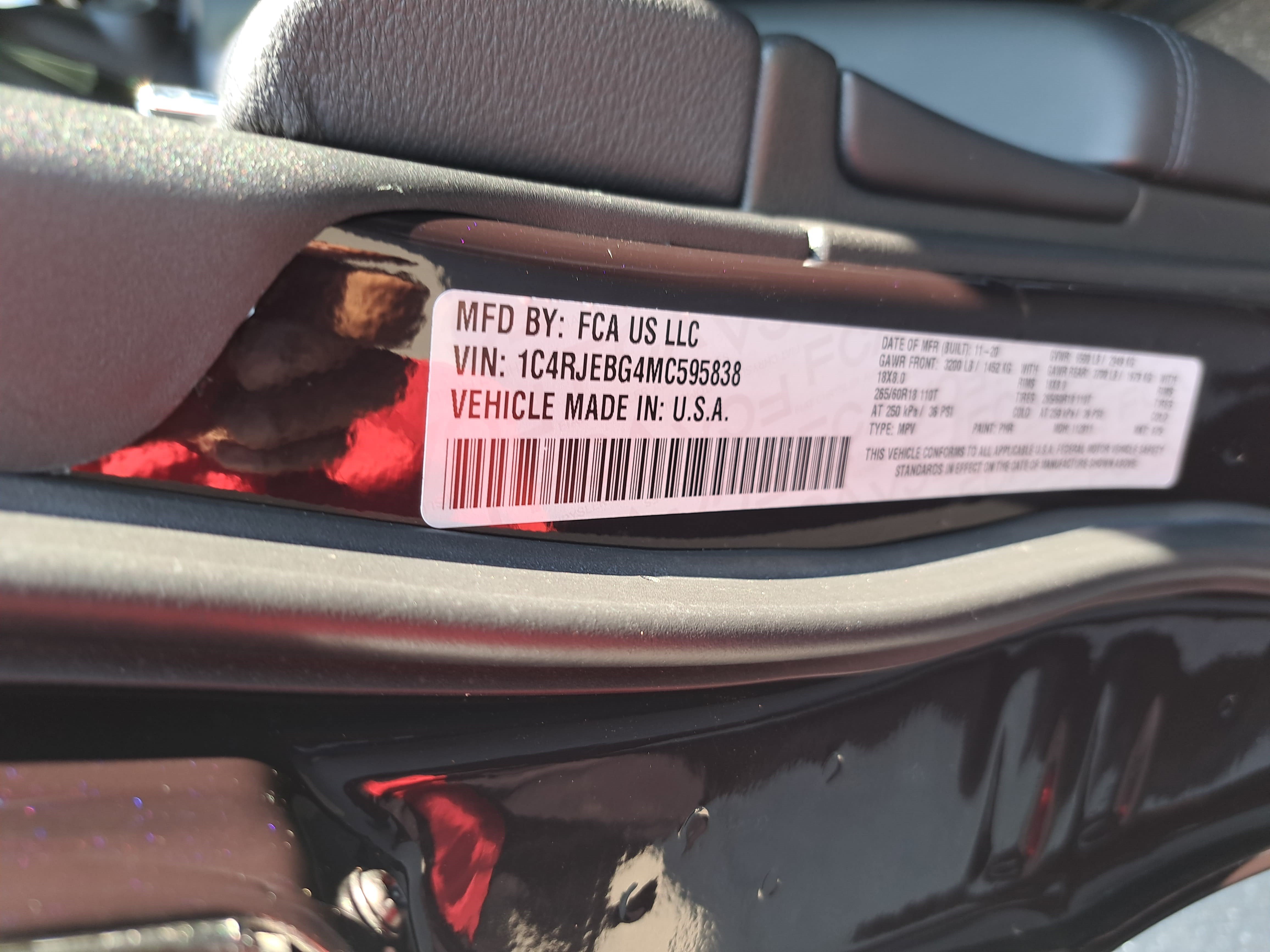Used 2021 Jeep Grand Cherokee Limited RWD image 35