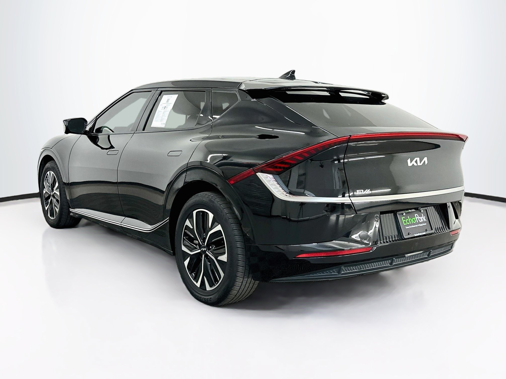 Used 2023 Kia EV6 Wind w/ Wind Technology Package AWD/4WD image 5